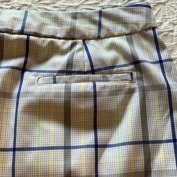 Gray white yellow blue green izod performx size 4 skort w/white shorts attached - Picture 6 of 15